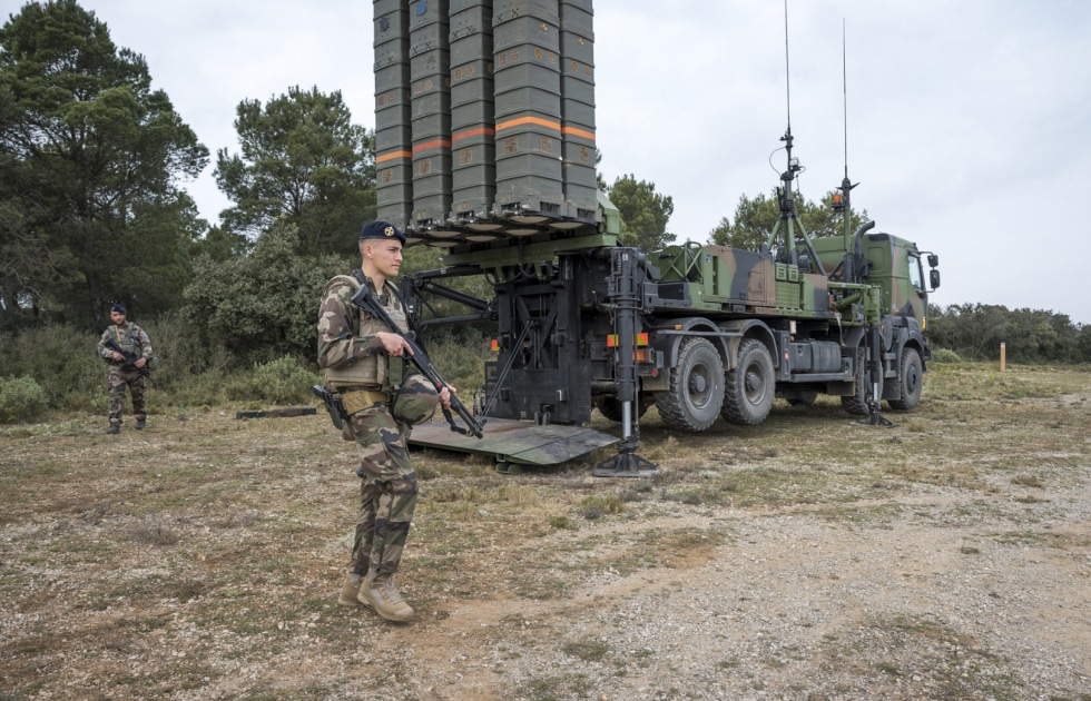 https://www.forcesoperations.com/wp-content/uploads/2023/06/Comment-les-armees-veillent-sur-le-salon-du-Bourget.jpg